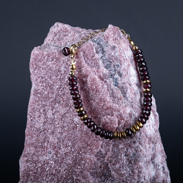 Garnet Grace – Sól Elegance Bileklik